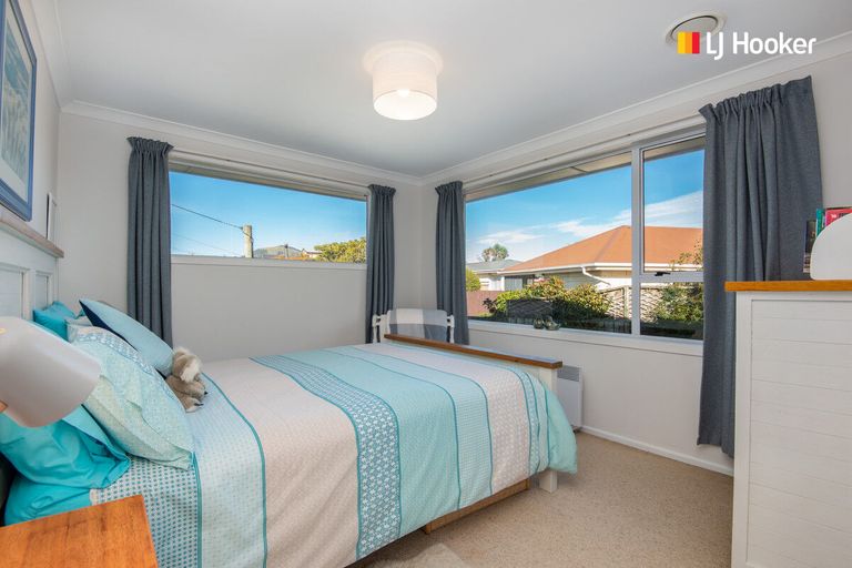 Photo of property in 8 Esk Place, Mosgiel, 9024