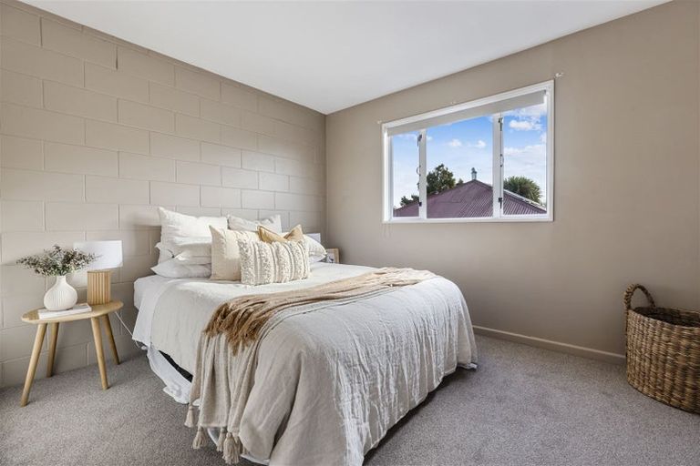 Photo of property in 1/16 Grenville Street, Waltham, Christchurch, 8011