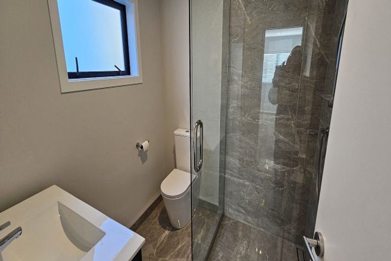 Photo of property in 32 Pembroke Road, Northland, Wellington, 6012