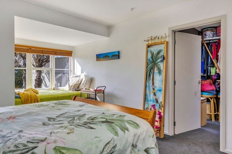 Photo of property in 2 Alberta Street, Acacia Bay, Taupo, 3330