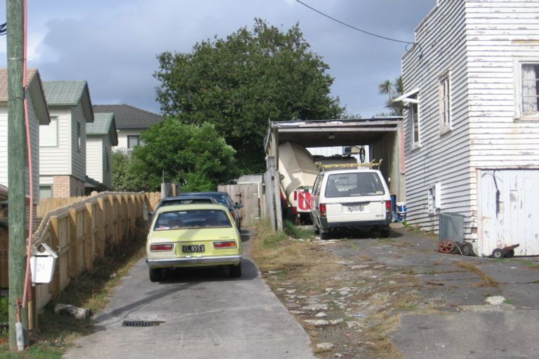 Photo of property in 7 Blacklock Avenue, Henderson, Auckland, 0612