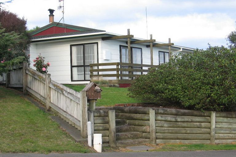 Photo of property in 44 Fraser Drive, Feilding, 4702