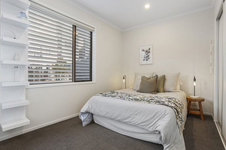 Photo of property in 53 Mapou Road, Hobsonville, Auckland, 0616