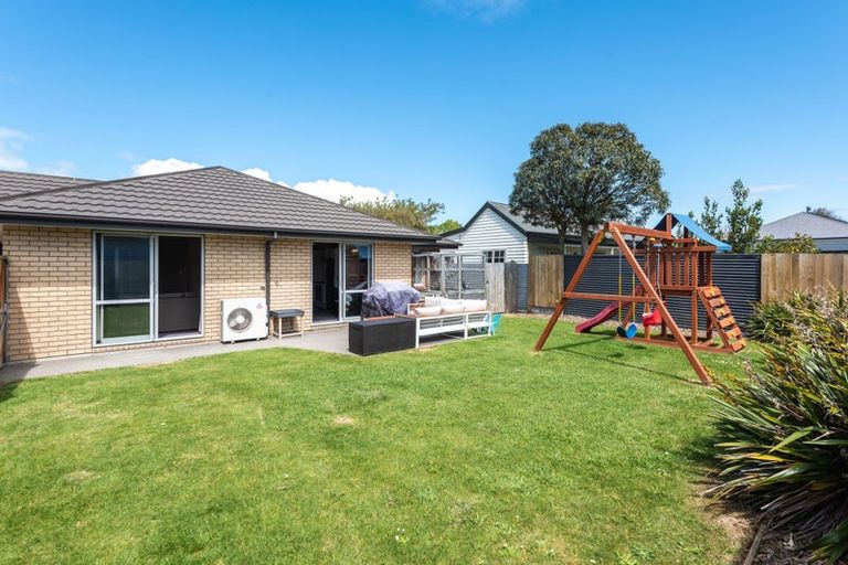 Photo of property in 32 Cumnor Terrace, Woolston, Christchurch, 8023