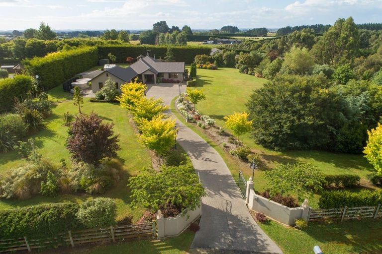 Photo of property in 7 Dobsons Lane, Kelvin Grove, Palmerston North, 4470