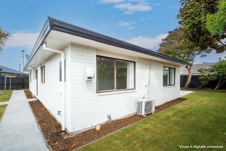 Photo of property in 487 Pages Road, Bexley, Christchurch, 8061