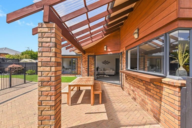 Photo of property in 12 Oldfield Court, Huntington, Hamilton, 3210