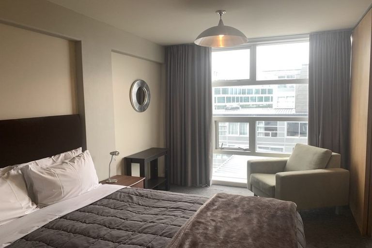 Photo of property in St Pauls Apartments, 99/43u Mulgrave Street, Thorndon, Wellington, 6011