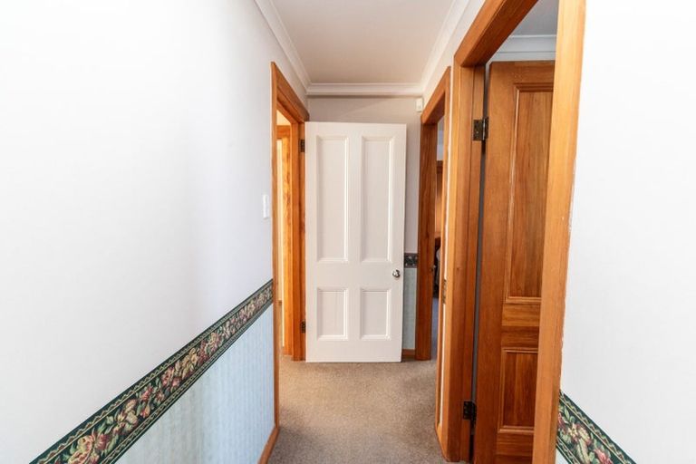 Photo of property in 117 Severn Street, Island Bay, Wellington, 6023