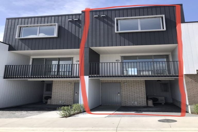 Photo of property in 15 Ngae Place, Mangere East, Auckland, 2024