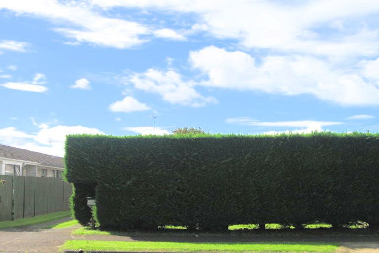 Photo of property in 2/106 Carruth Road, Papatoetoe, Auckland, 2025