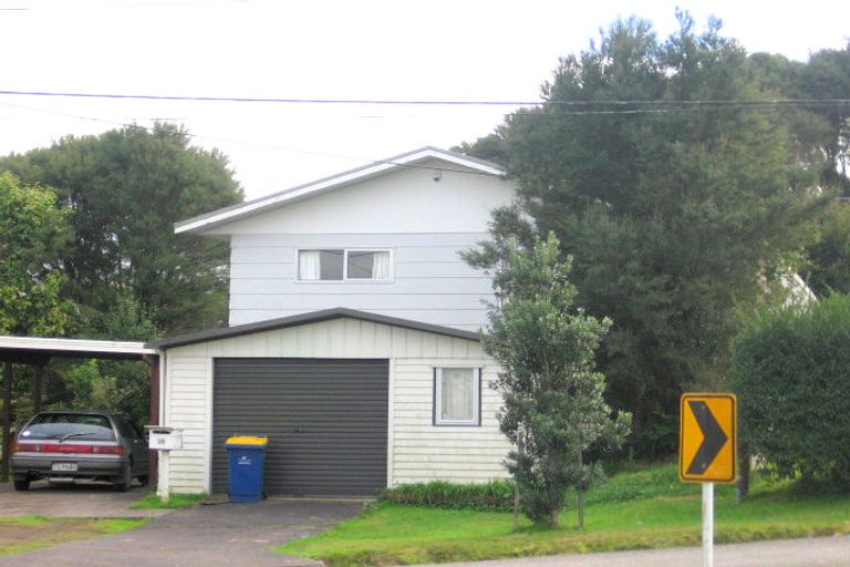 Photo of property in 38 Don Buck Road, Massey, Auckland, 0614