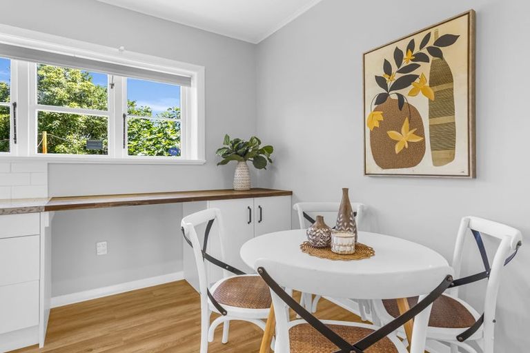 Photo of property in 7a Nathan Place, West End, Palmerston North, 4412