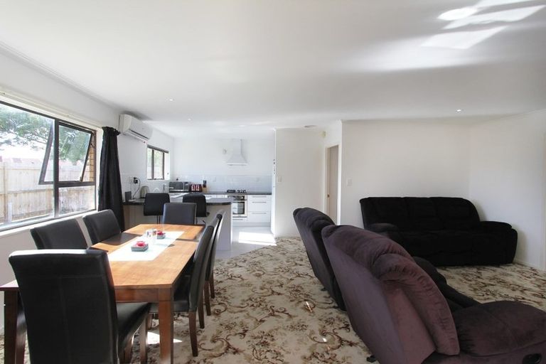 Photo of property in 1/27 Avis Avenue, Papatoetoe, Auckland, 2025