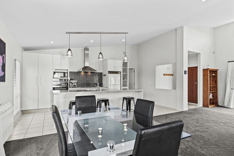 Photo of property in 52 Sussex Street, Masterton, 5810