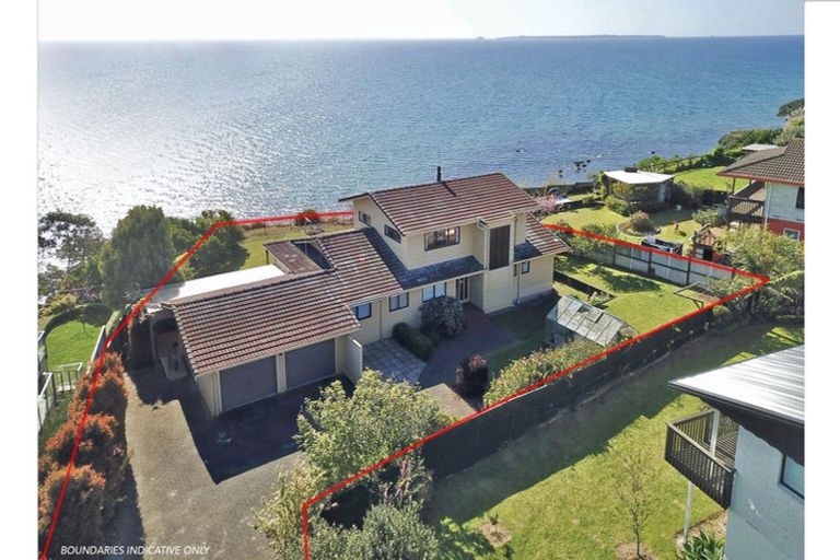 Photo of property in 84 Town Point Road, Maketu, 3189