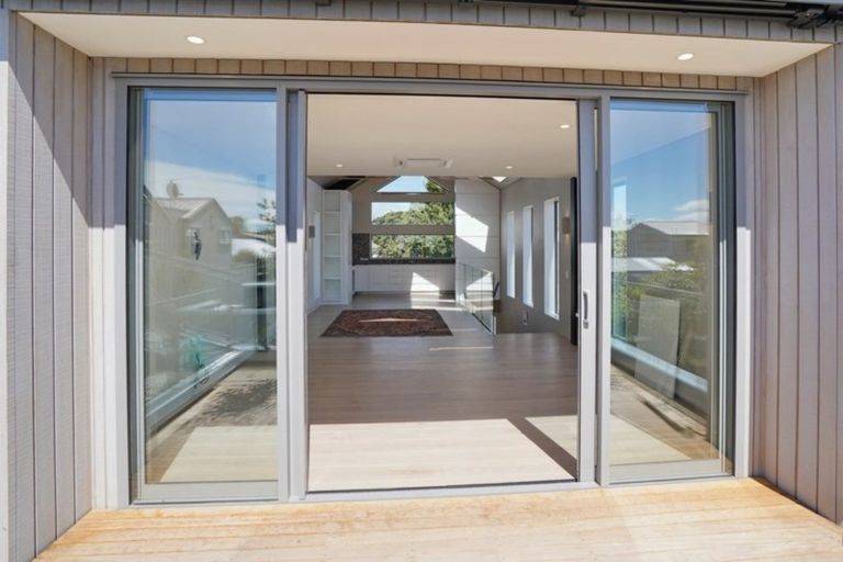 Photo of property in 59 Derby Street, Westport, 7825