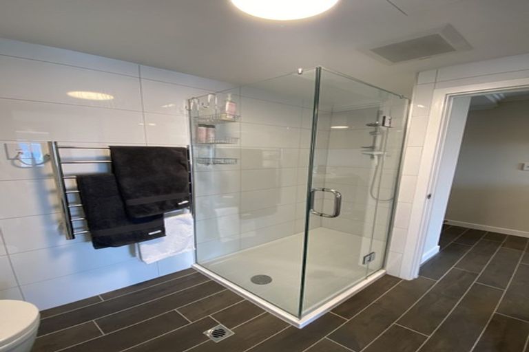 Photo of property in Frame Apartments, 1601/111 Molesworth Street, Thorndon, Wellington, 6011