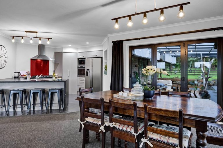 Photo of property in 34 Mercade Close, Stratford, 4332