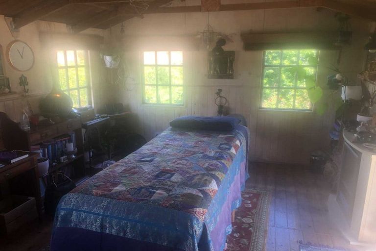 Photo of property in 2 Te Ara Karoiroa Road, 4374