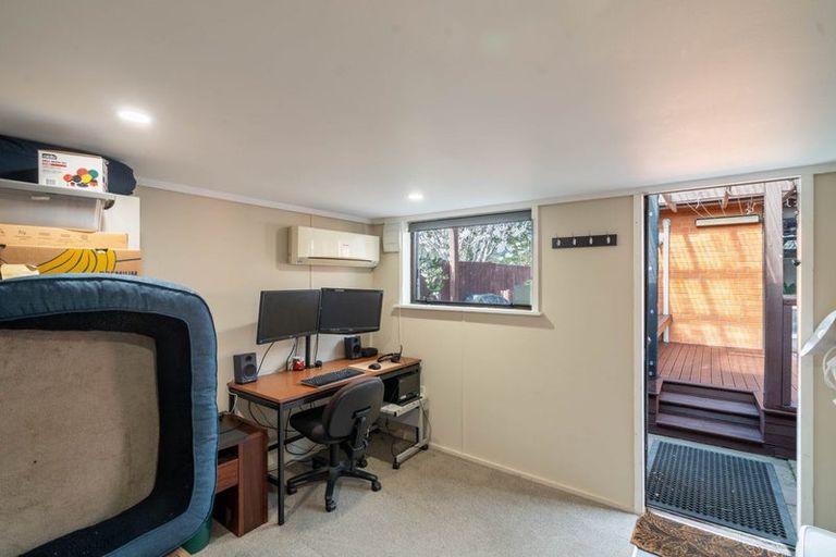 Photo of property in 2/126b Inwoods Close, Parklands, Christchurch, 8083