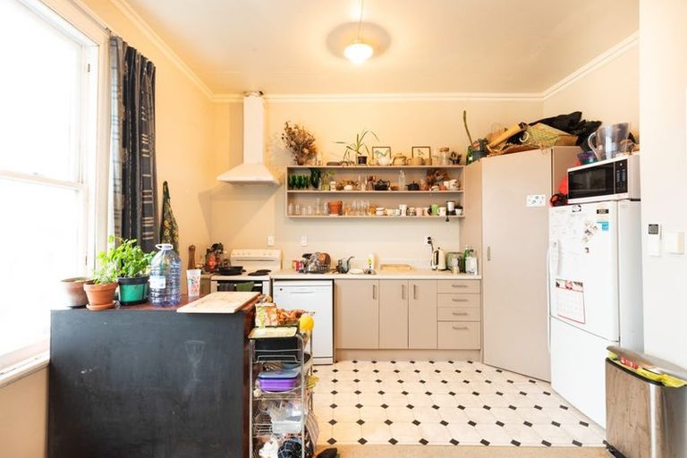 Photo of property in 23a Colombo Street, Newtown, Wellington, 6021