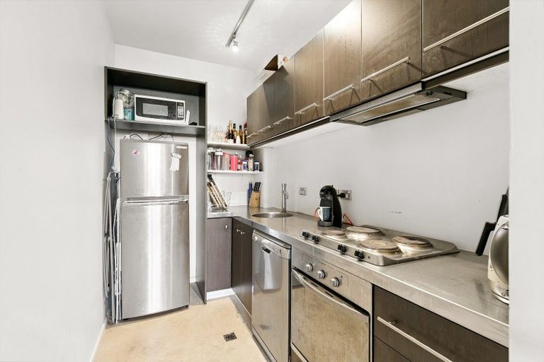 Photo of property in Vespa Apartments, 408/20 Hanson Street, Mount Cook, Wellington, 6021