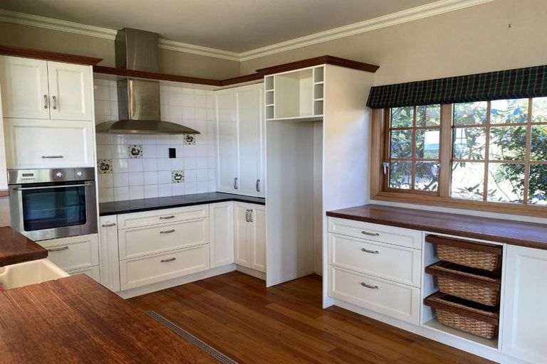 Photo of property in 188 Peka Peka Road, Peka Peka, Waikanae, 5391