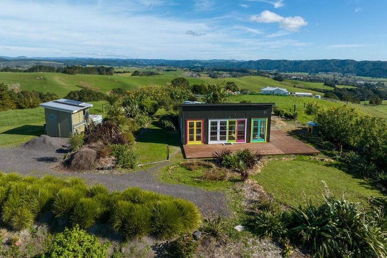 Photo of property in 1572 Ruapekapeka Road, Kawakawa, 0182