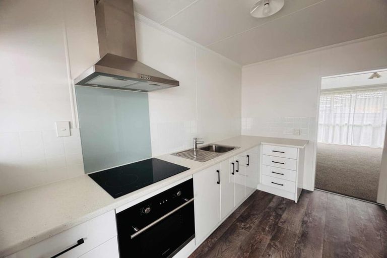 Photo of property in 676 Main Street, Palmerston North, 4414