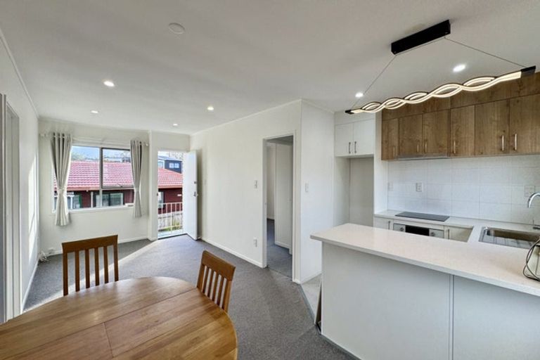 Photo of property in 5/26 Arawa Street, New Lynn, Auckland, 0600