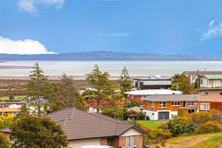 Photo of property in 131 Korokoro Crescent, Thames, 3500