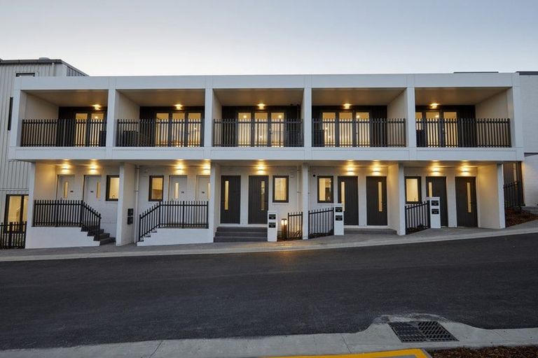 Photo of property in 34b James Street, Mangere East, Auckland, 2024