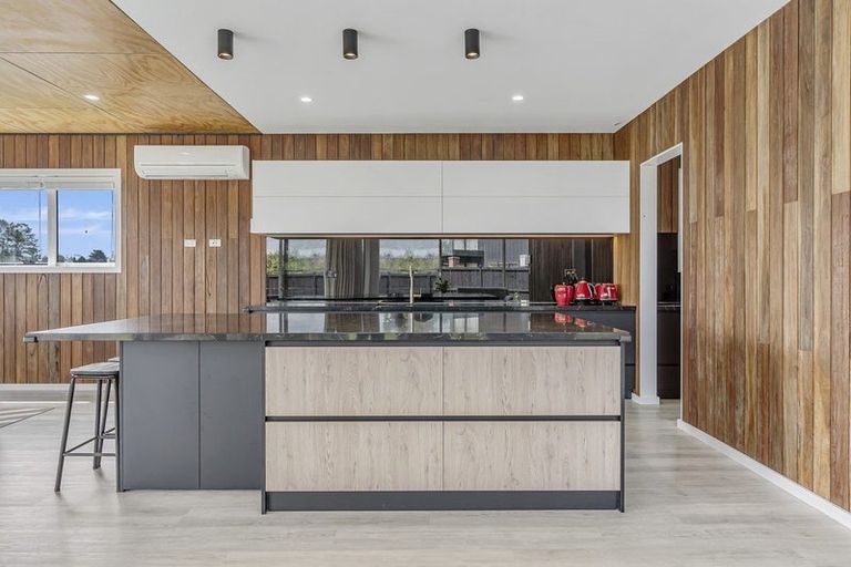 Photo of property in 88 Hayfield Way, Karaka, Papakura, 2113