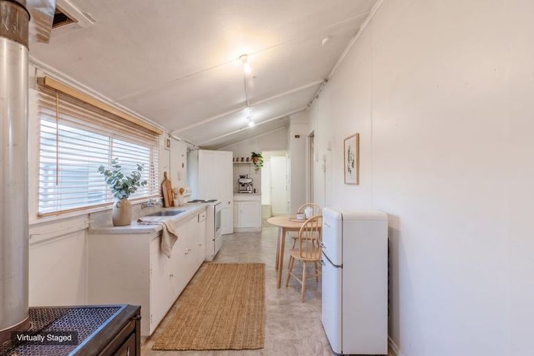 Photo of property in 5 Collins Street, Waipawa, 4210