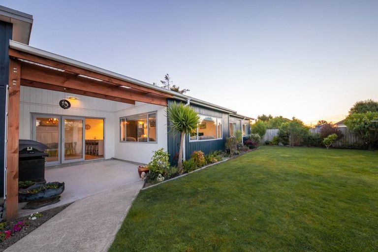 Photo of property in 108a Russell Street, Westport, 7825