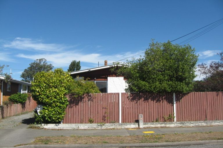 Photo of property in 1/2 Greenpark Street, Hoon Hay, Christchurch, 8025