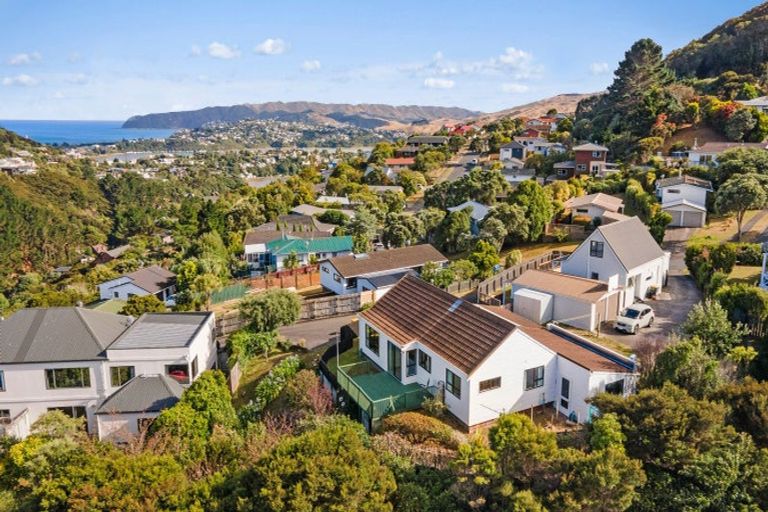 Photo of property in 84 Mercury Way, Whitby, Porirua, 5024