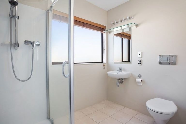 Photo of property in 385a Oceanbeach Road, Mount Maunganui, 3116