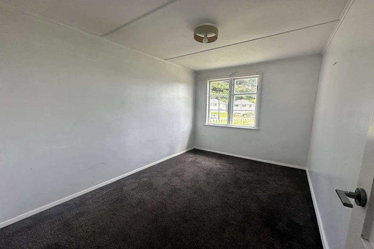 Photo of property in 70 Judd Crescent, Naenae, Lower Hutt, 5011