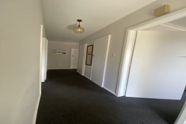 Photo of property in 35 Maidstone Road, Ilam, Christchurch, 8041