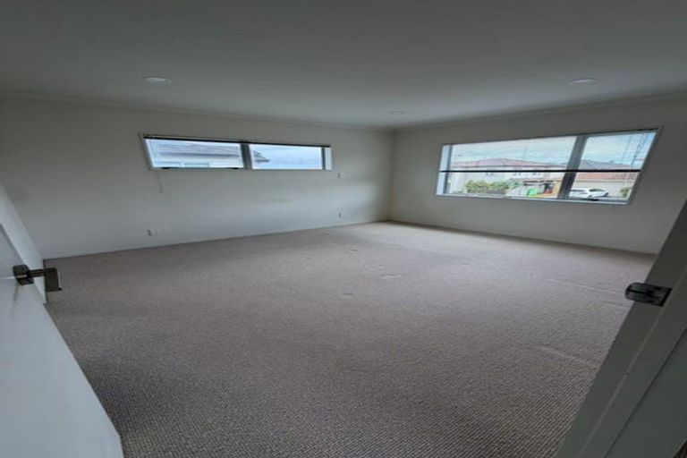 Photo of property in 21 Kensway Drive, Flat Bush, Auckland, 2016