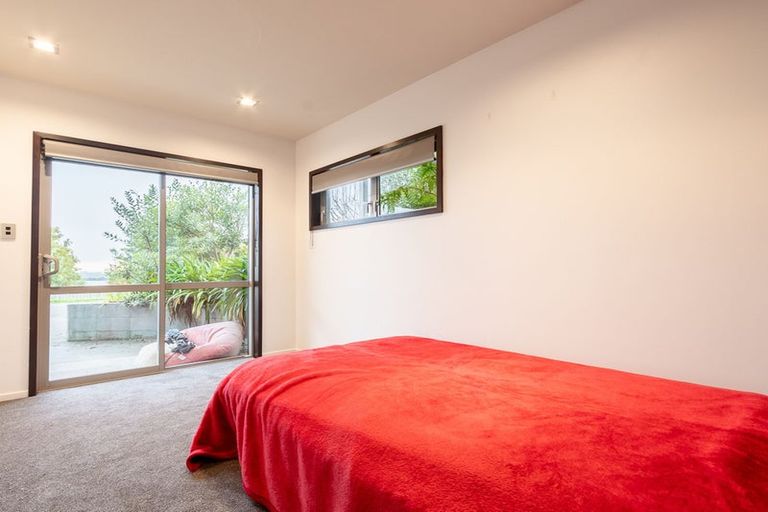 Photo of property in 48 Kotare Street, Waikanae, 5036