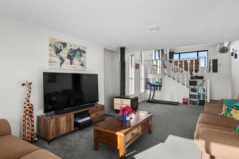 Photo of property in 13 Winston Place, Alexandra, 9320