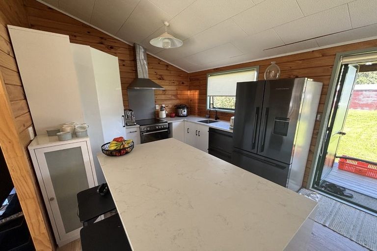 Photo of property in 19 Laurence Street, Manly, Whangaparaoa, 0930