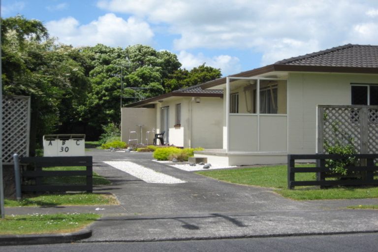 Photo of property in 30a Takanini Road, Takanini, 2112
