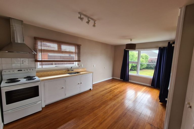 Photo of property in 44 Vivian Street, Burwood, Christchurch, 8083