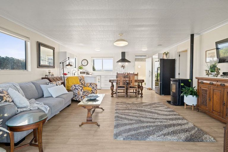 Photo of property in 151 Pukehina Parade, Pukehina, Te Puke, 3189