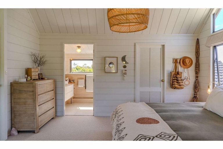 Photo of property in 70 Edmonds Road, Kerikeri, 0293