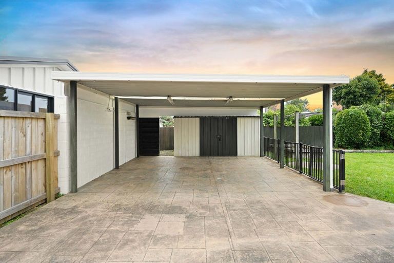 Photo of property in 27 Fuchsia Avenue, Pukete, Hamilton, 3200